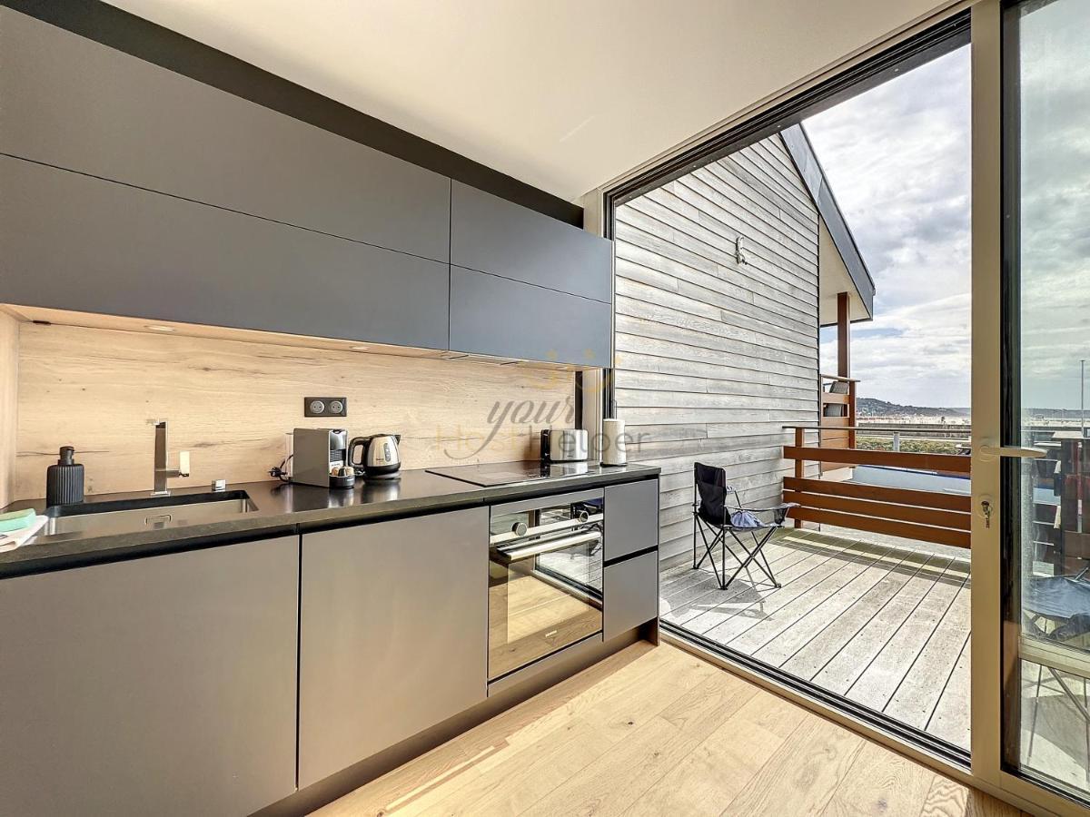 Le Yacht Yourhosthelper Deauville Exteriér fotografie